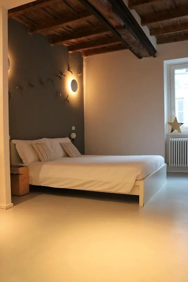 Casa de hóspedes New Fontana Rooms Como Itália